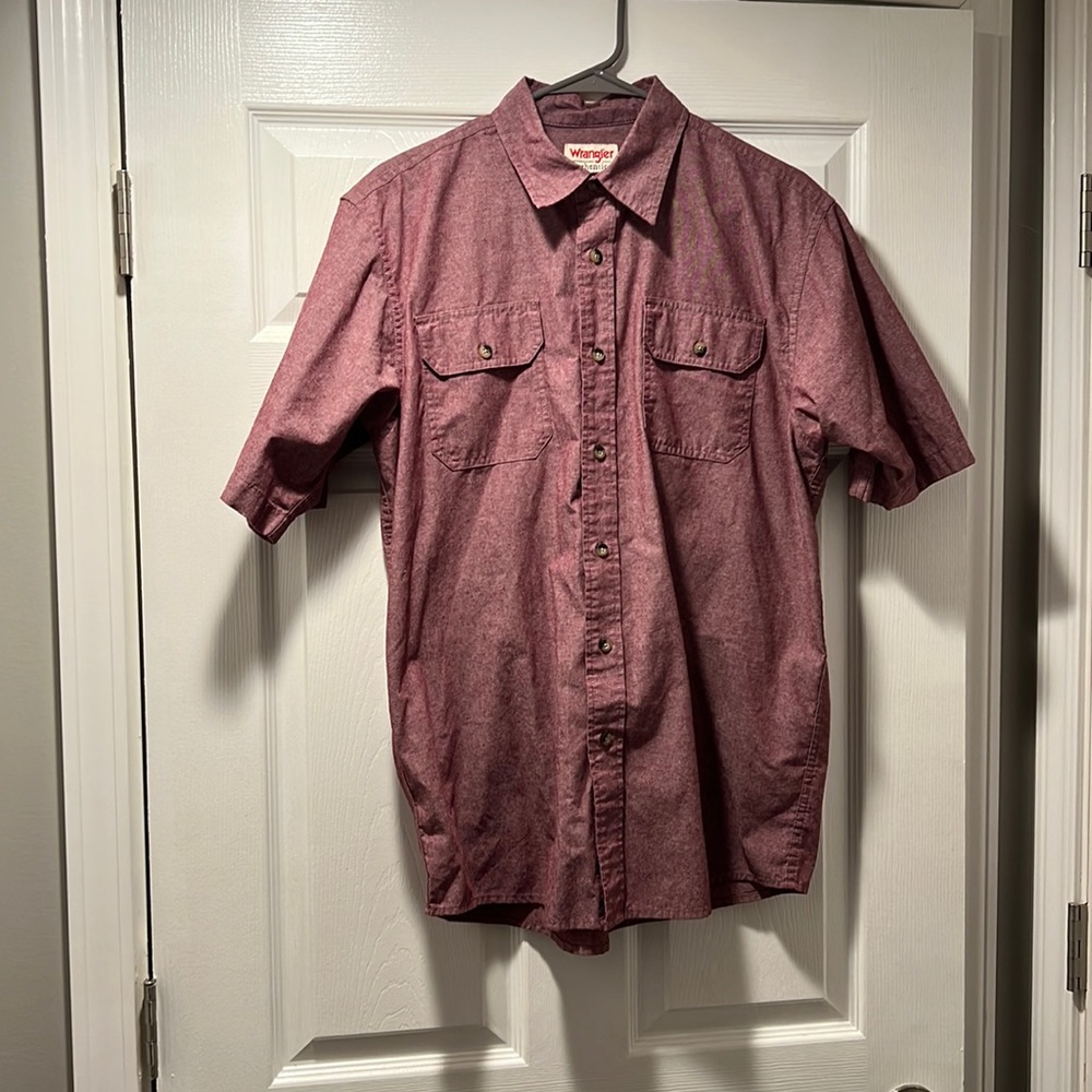 Men’s wrangler button down short sleeve
